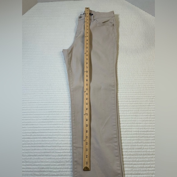 Bandolino Khaki Colored Jeans. Straight Leg. Size 14. Neutral Pants. Minimalist - Picture 5 of 7